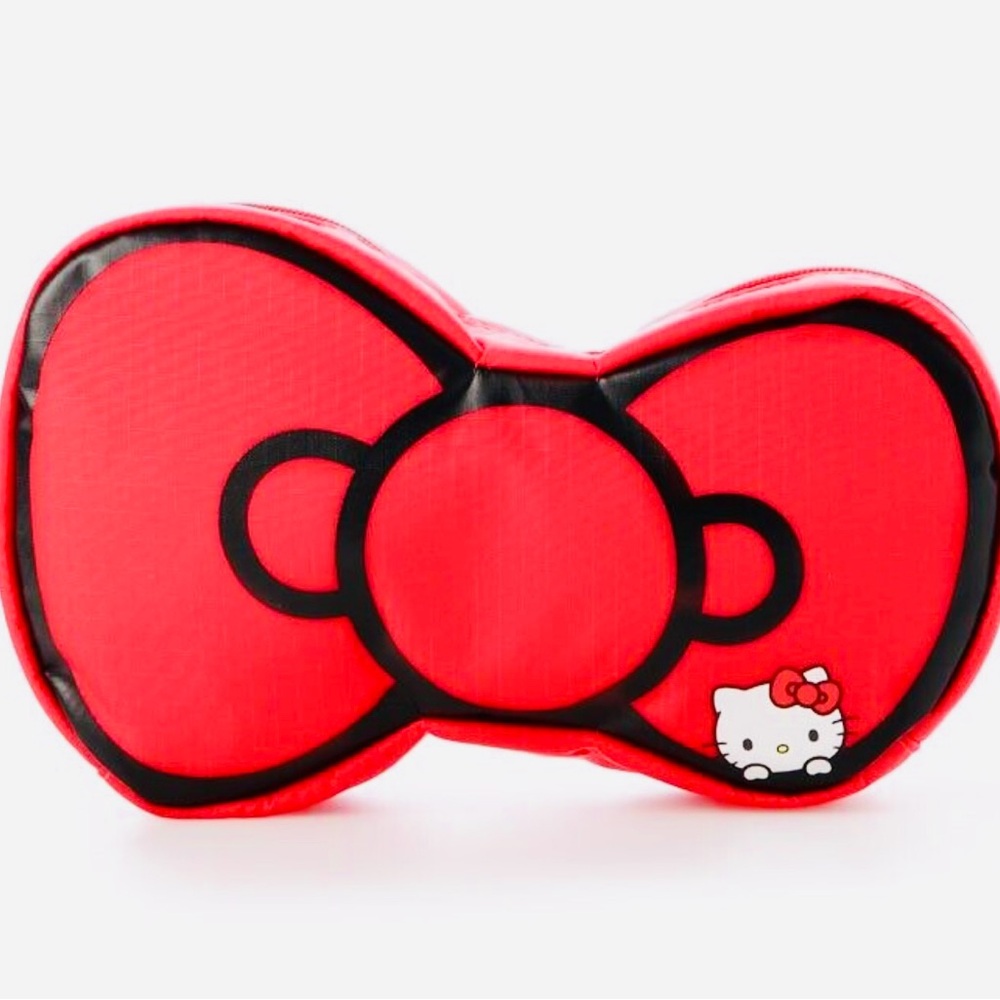 LeSportsac Hello Kitty 50th Anniversary Red Bow Clutch Cosmetic Bag Extr…